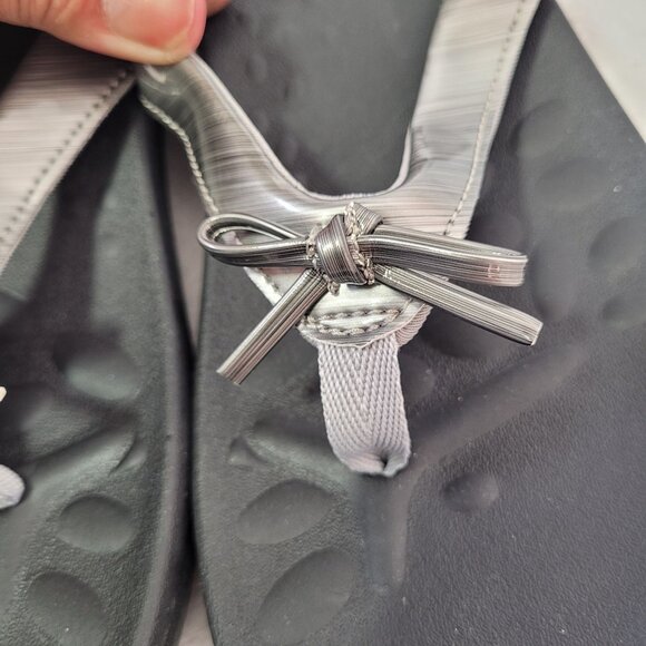 Megnya Women's Orthopedic Flip-Flops With Metallic Strap & Arch Support Size 7.5 - Picture 8 of 12